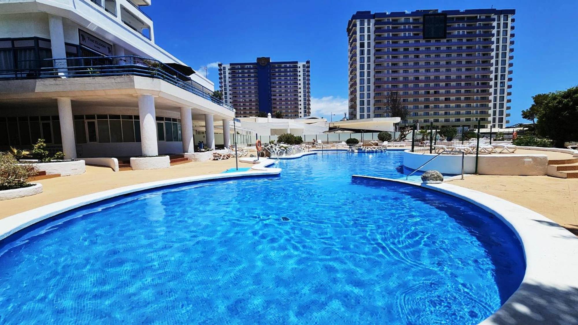 Blue Bay Paradise - Beach Front Apartment With Sea View Playa Paraiso  Zewnętrze zdjęcie