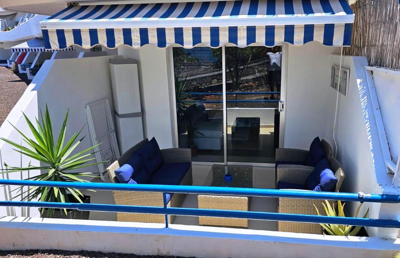 Blue Bay Paradise - Beach Front Apartment With Sea View Playa Paraiso  Zewnętrze zdjęcie